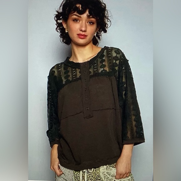 POL Tops - POL Elegant Lace Trimmed Black Top